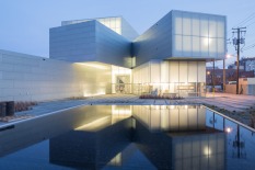 View of the Institute for Contemporary Art at VCU Garden at dusk. Image credit: Iwan Baan.